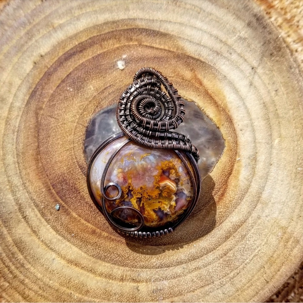 Agate Wire Wrapped Pendant